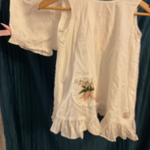 NWT dress open back with shorts - Picture 2 of 7